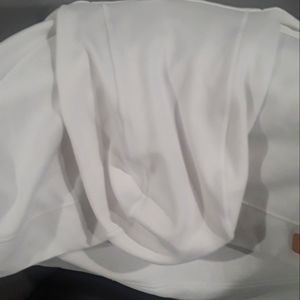 Nike 2 piece white/silver set